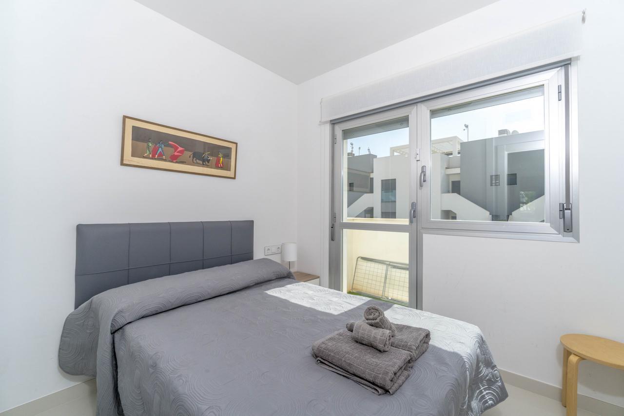 Espanhouse Caroline Bungalow 托雷维耶哈 外观 照片
